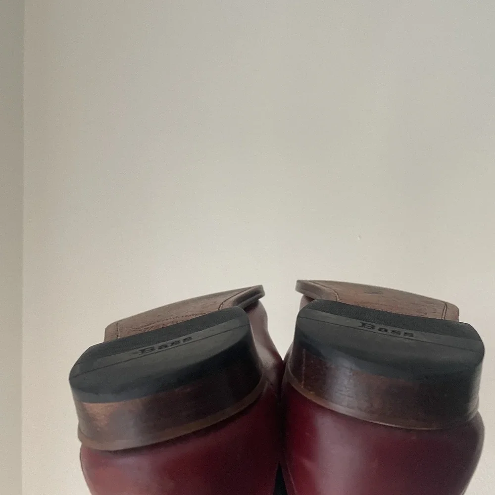 G.H. Bass Weejuns Mens 11 D Burgundy Leather Penny Loafers Beefroll